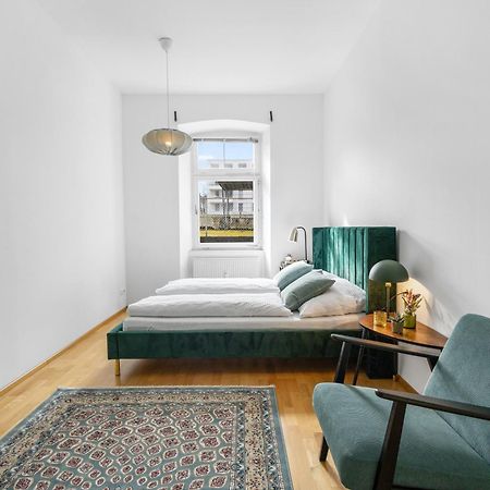 Stylische Altbauwohnung Bregenz Am See Exterior foto